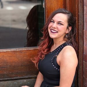 Meet your Posher, Emily